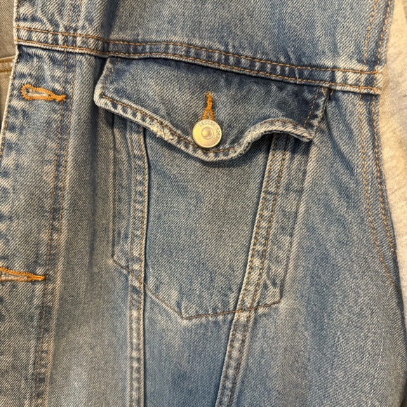 H&M Divided Denim Jacket with Gray Sweatshirt Sleeves - Picture 3 of 6
